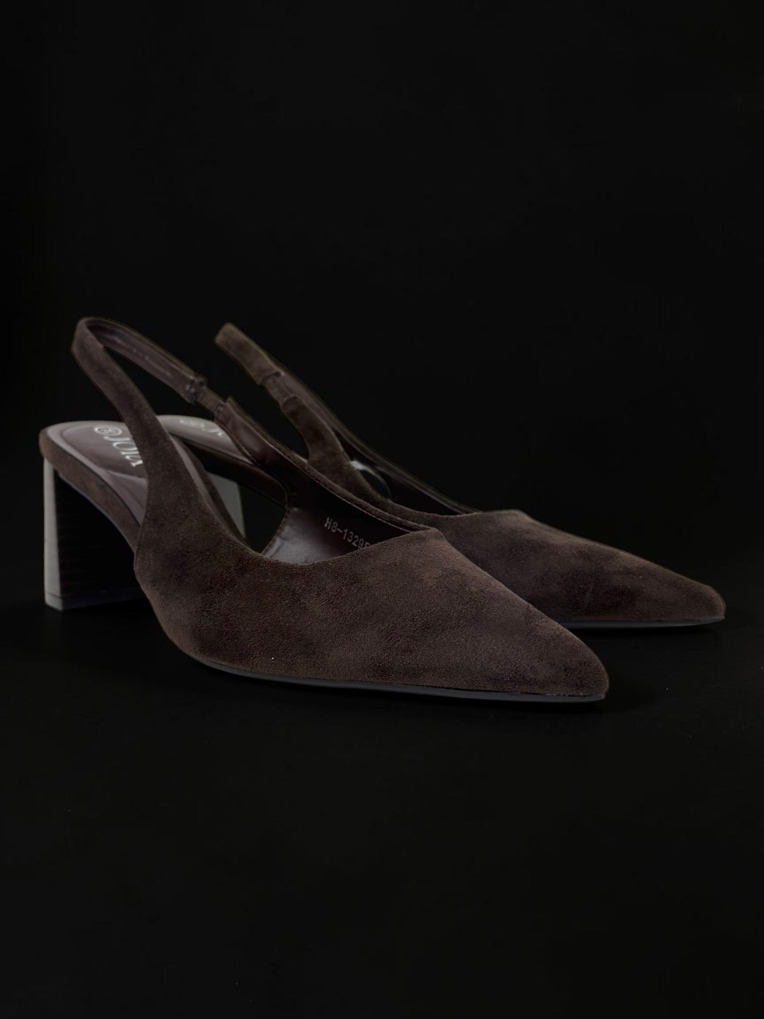 Ciemnobrązowe zamszowe czółenka slingback na słupku