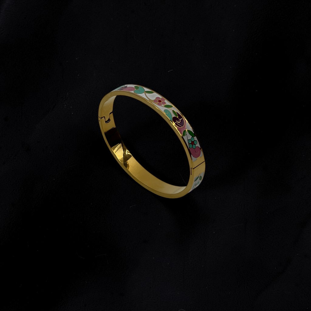 Bransoletka bangle — kwiaty i winorośl