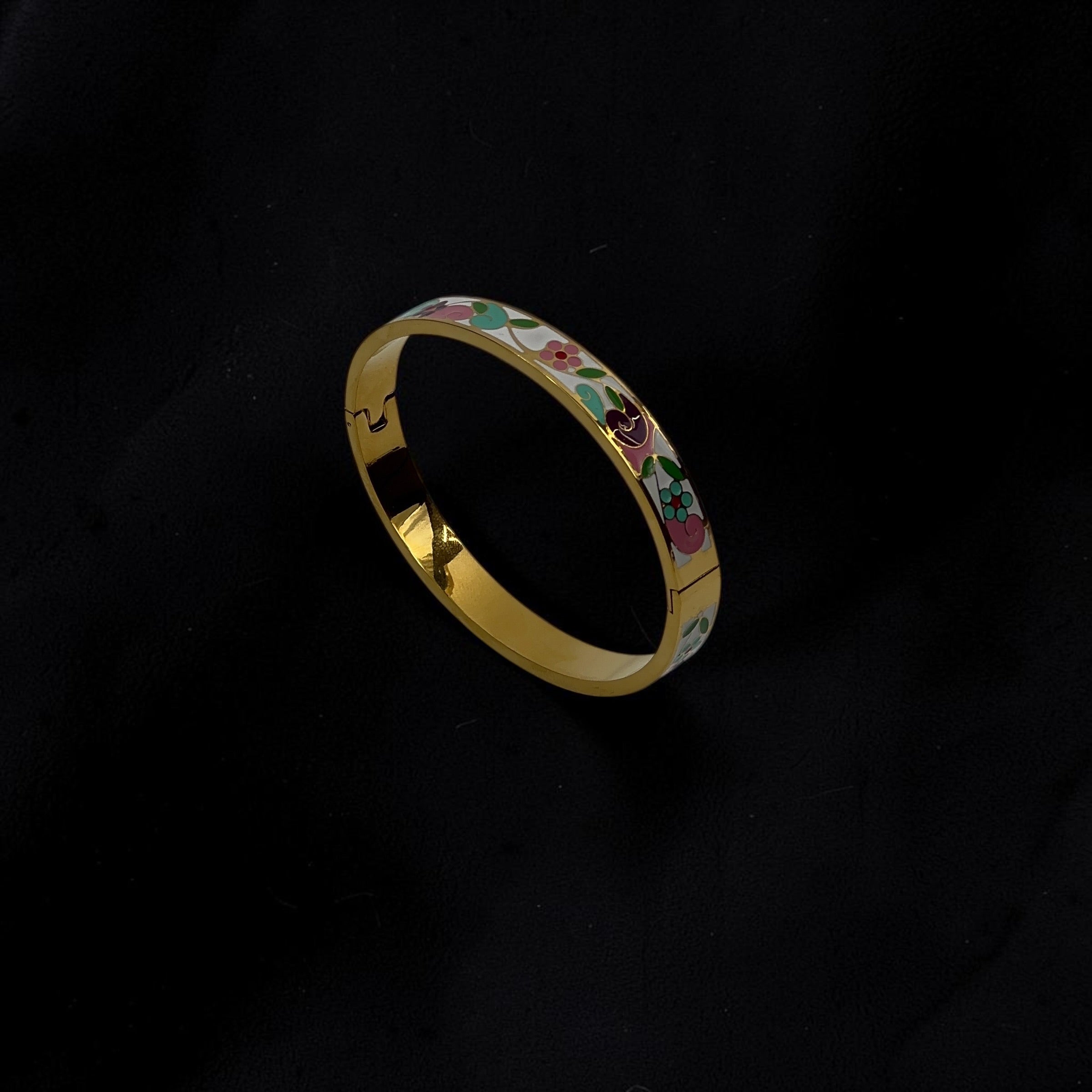 Bransoletka bangle — kwiaty i winorośl